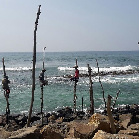 City Bay House Weligama Bagian luar foto
